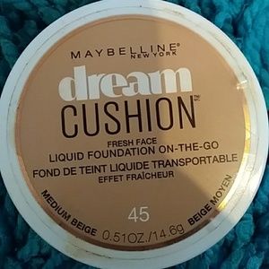Maybelline dream cushion liquid foundation